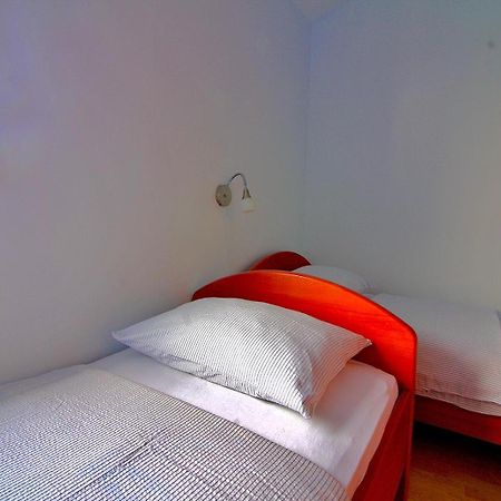 Apartman Maja Pjescana Pjescana Uvala Esterno foto