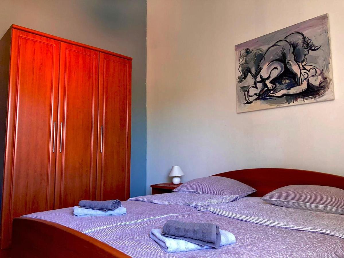 Apartman Maja Pjescana Pjescana Uvala Esterno foto