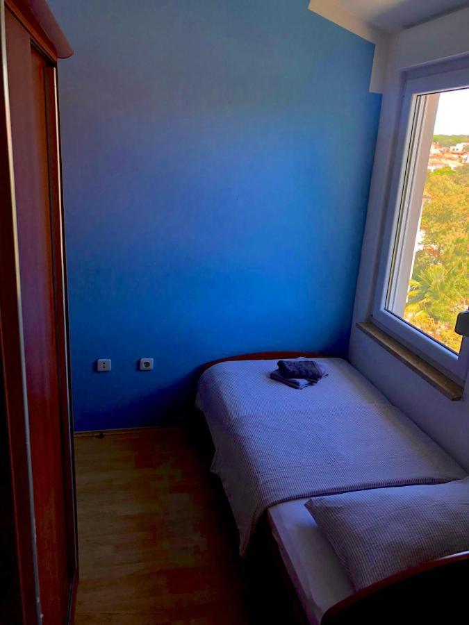Apartman Maja Pjescana Pjescana Uvala Esterno foto